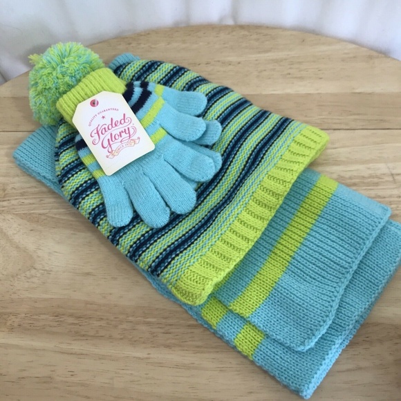 Snowman Mug and Hat Scarf Gloves - Winter Warm Up - Picture 2 of 8